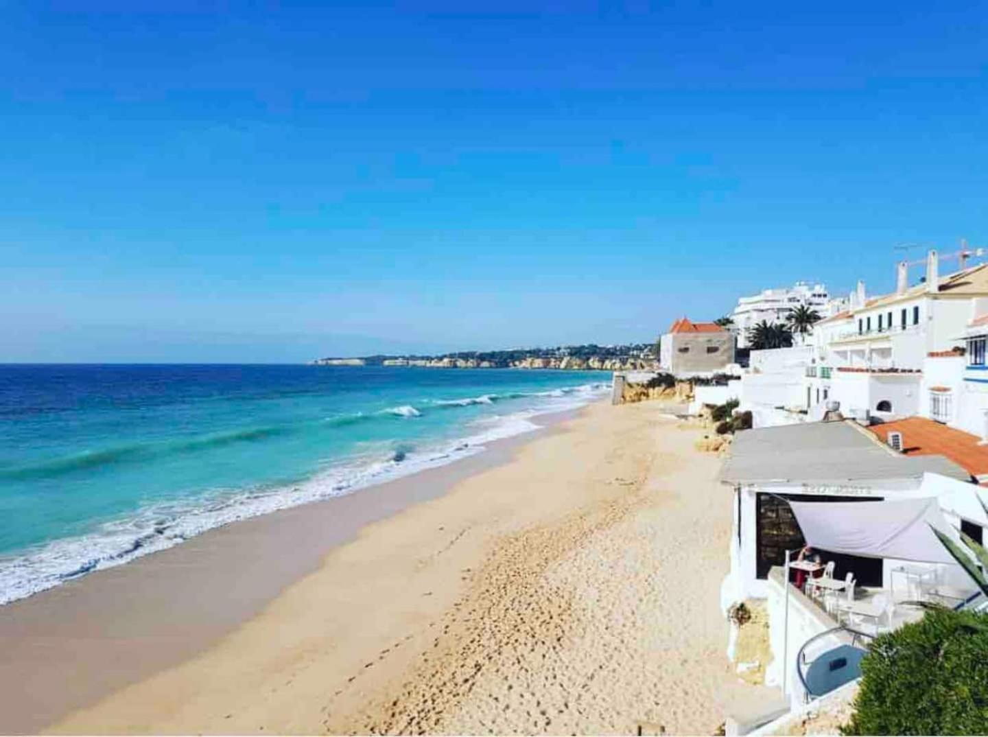 Spacious Beach 2 Bedroom Apt Sleep6 By Promenade Armacao de Pera Exterior foto
